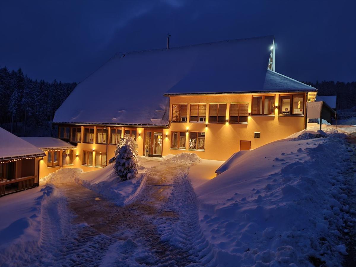 Hotel Thaelerhaeusle Furtwangen Exterior foto